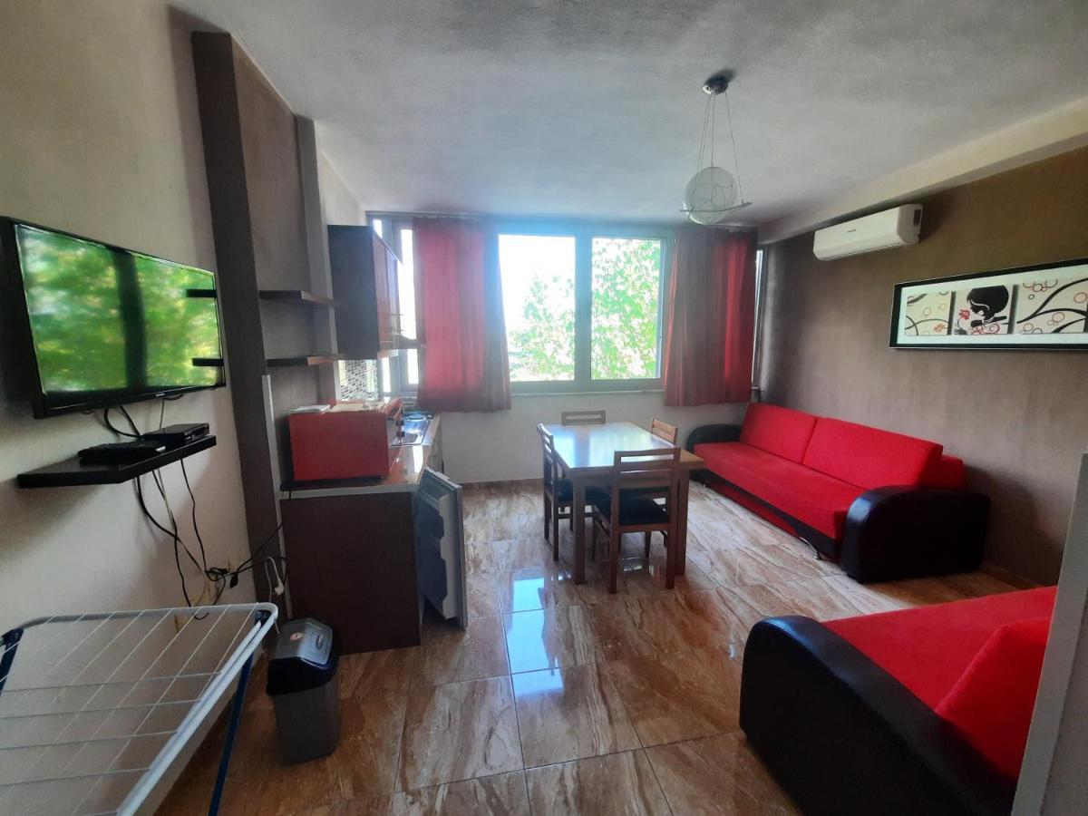 Elio'S Holiday Home Pogradec Exterior foto